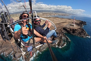 Adeje: Paratrike Flying Tour med upphämtning på hotell och foton