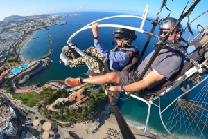 Adeje: Paratrike Flying Tour med upphämtning på hotell och foton
