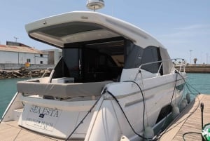 Cádiz: Bay of Cádiz Luxury Motor Boat Cruise