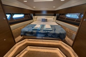 Cádiz: Bay of Cádiz Luxury Motor Boat Cruise