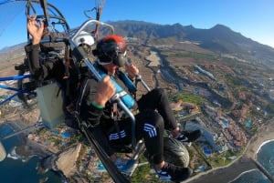 COAST: Fly over the coasts of Tenerife by Paratrike! (20min)