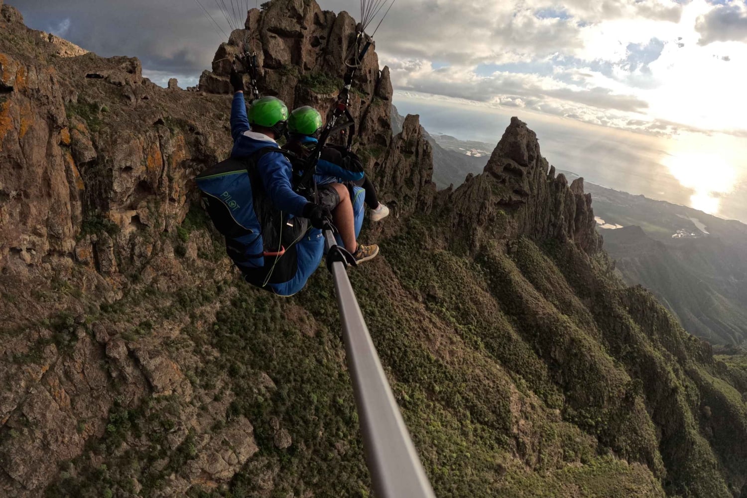 Costa Adaje: Paragliding from 1100m - Incredible landscape!
