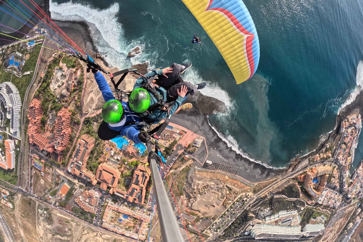 Costa Adeje, Paragliding med upphämtningsservice och 5 gratis bilder!