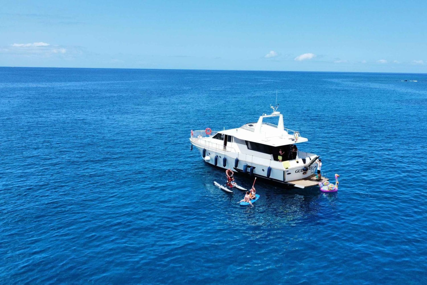 Costa Adeje: Privater Yachttrip mit Wassersport und Rutschen