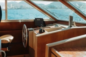 Costa Adeje: Privater Yachttrip mit Wassersport und Rutschen