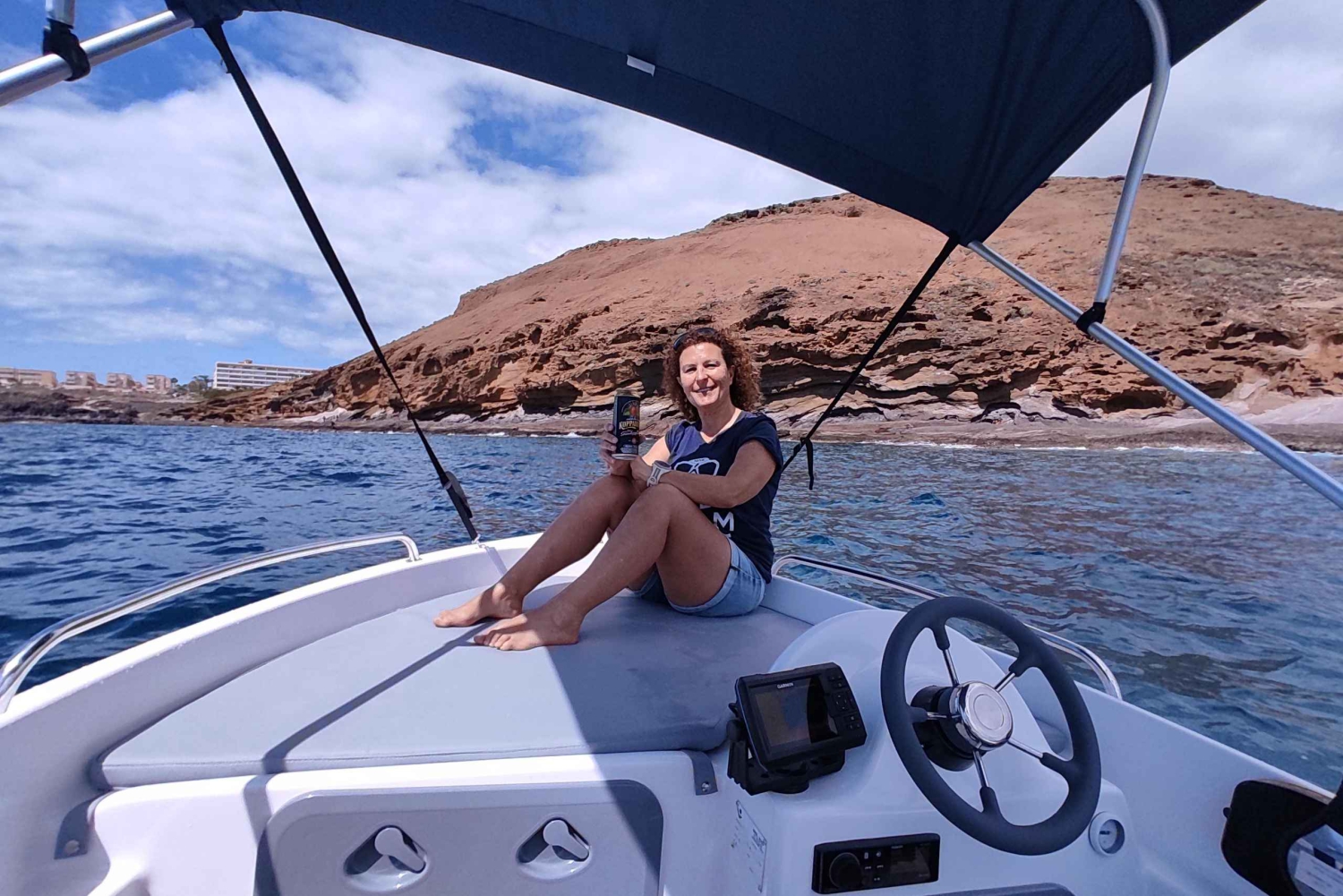 'Descubre la Libertad: Alquila un barco, ¡no necesitas licencia!'