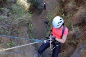 Dry canyoning Chimoche