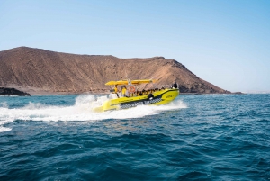From Corralejo: Trip around Lobo Island with Snorkeling