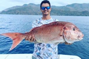 From Puerto Colón: Private Fishing Boat Charter with Lunch