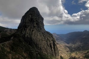 Desde Tenerife: tour guiado a La Gomera con ticket para el ferri