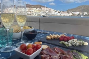 Круиз для гурманов на закате с наблюдением за китами