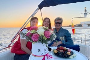 Круиз для гурманов на закате с наблюдением за китами