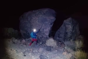 Senderismo Cumbre del Teide de noche para un amanecer y una sombra