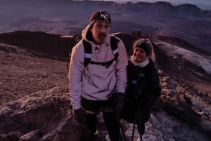 Senderismo Cumbre del Teide de noche para un amanecer y una sombra