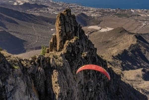 Ifonche: Paragliding mid-mountain flight (1000m)