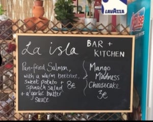 La Isla Bar & Kitchen