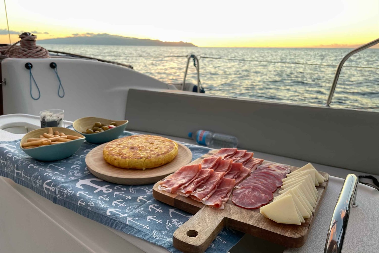 Los Gigantes : Visite privée avec baignade, boissons et tapas