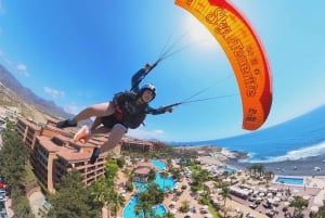 Tenerife: Paragliding with National Champion Paraglider