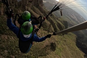 Costa Adaje: Paragliding fra 1100 meters høyde - Utrolig landskap!