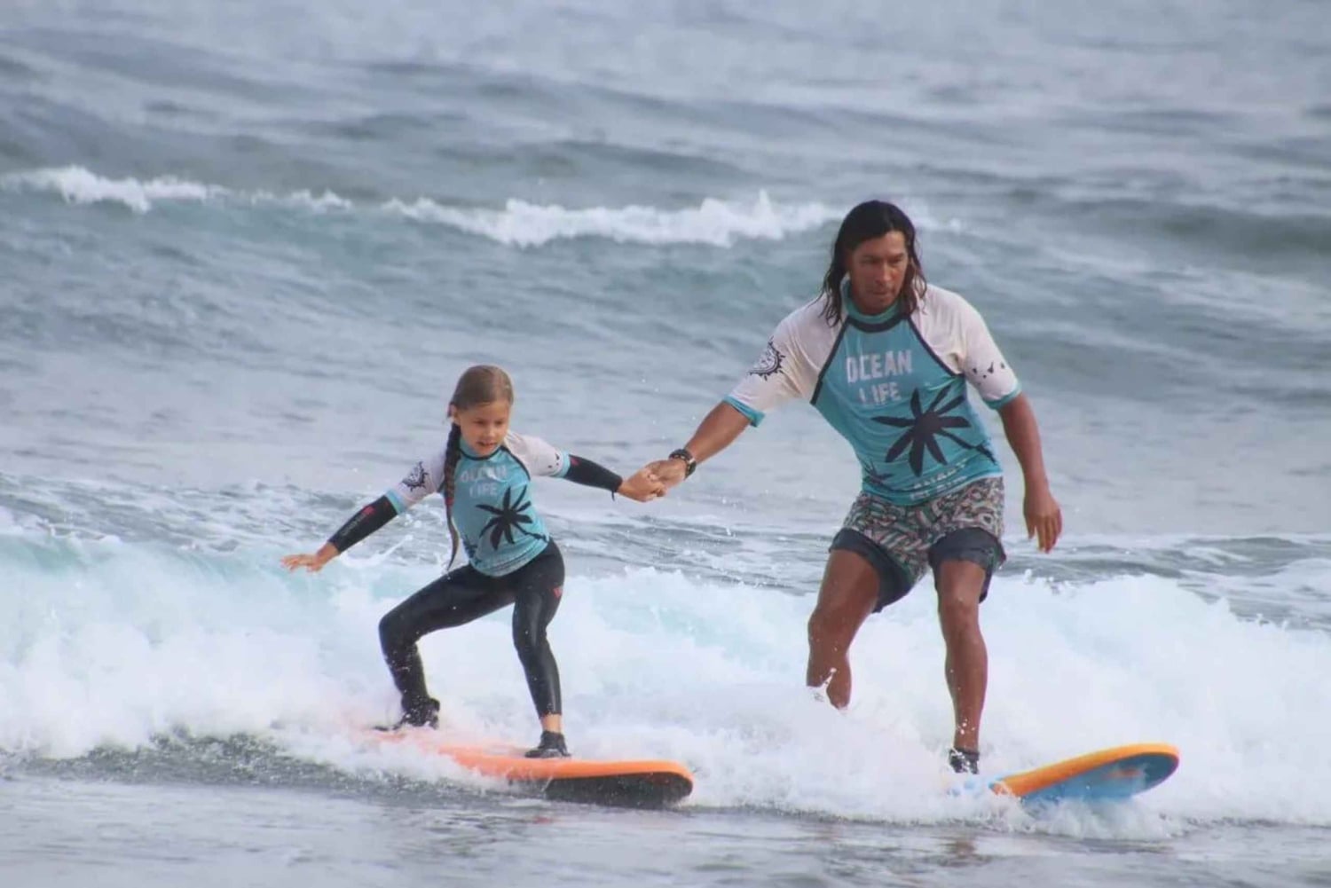 プラヤ デ ラス アメリカス：VIP Inolvidable プライベート サーフィン レッスン