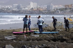 Playa de Las Américas: VIP Inolvidable Private Surf Lesson