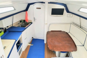 Prywatny czarter żaglówki - wycieczka przybrzeżna z nurkowaniem w zatoce