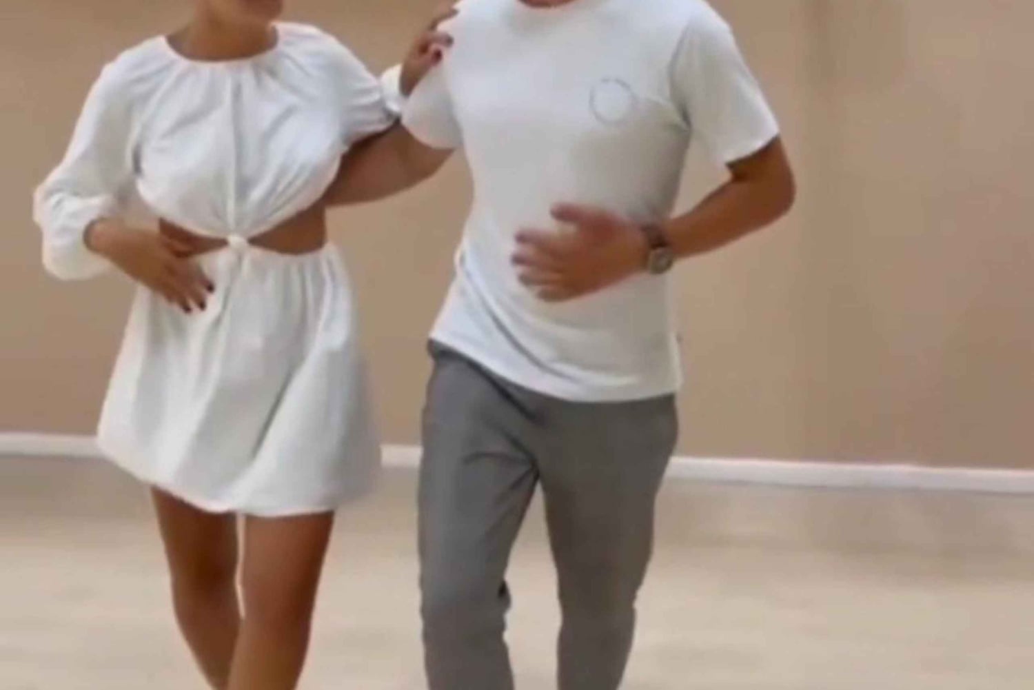 Puerto de La Cruz a 3 minutos, aulas de dança latina