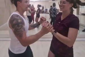 Puerto de La Cruz a 3 minutos, aulas de dança latina