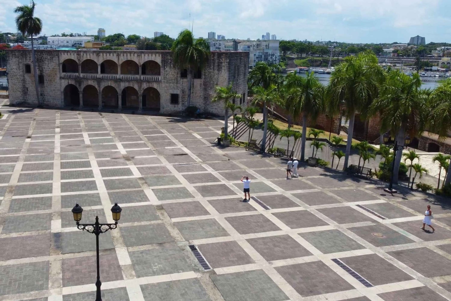 Punta Cana: Santo Domingo Tour with Lunch & Hotel Pickup