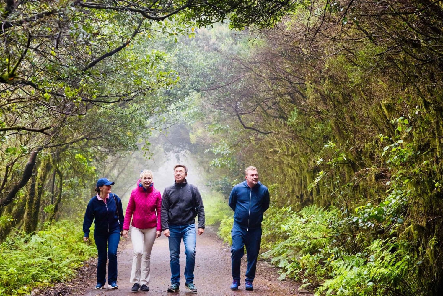 マスカ村上空のロケ・デ・タルーチョハイク