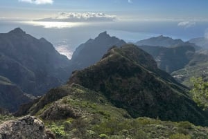 Wędrówka Roque de Tarucho nad wioską Masca