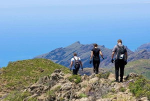 Wędrówka Roque de Tarucho nad wioską Masca
