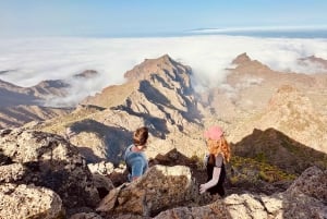 マスカ村上空のロケ・デ・タルーチョハイク
