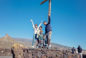 テネリフェ島の海岸線を走る往復バギーツアー