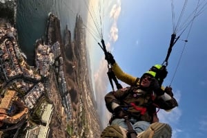 Санта-Крус-де-Тенерифе: акробатический полет на параплане