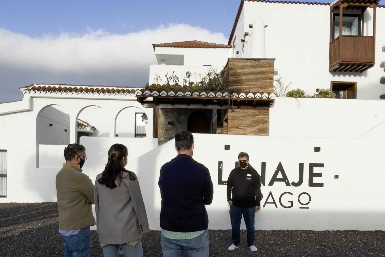 Santa Cruz de Tenerife: Guided Winery Tour and Tasting