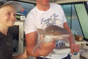 Santa Cruz de Tenerife: Private Family Fishing Tour