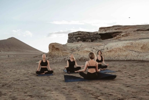 Sábado Ocean Yoga em Playa de las Américas (Todos os níveis)