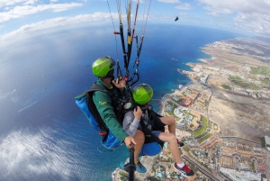 Tenerife: Tandemvlucht acrobatisch paragliden