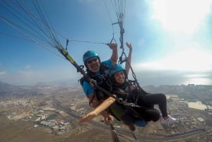 Tenerife: Tandemvlucht acrobatisch paragliden