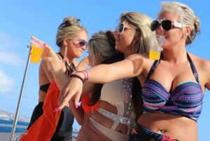Tenerife: Båtfest med åpen bar og DJ-er