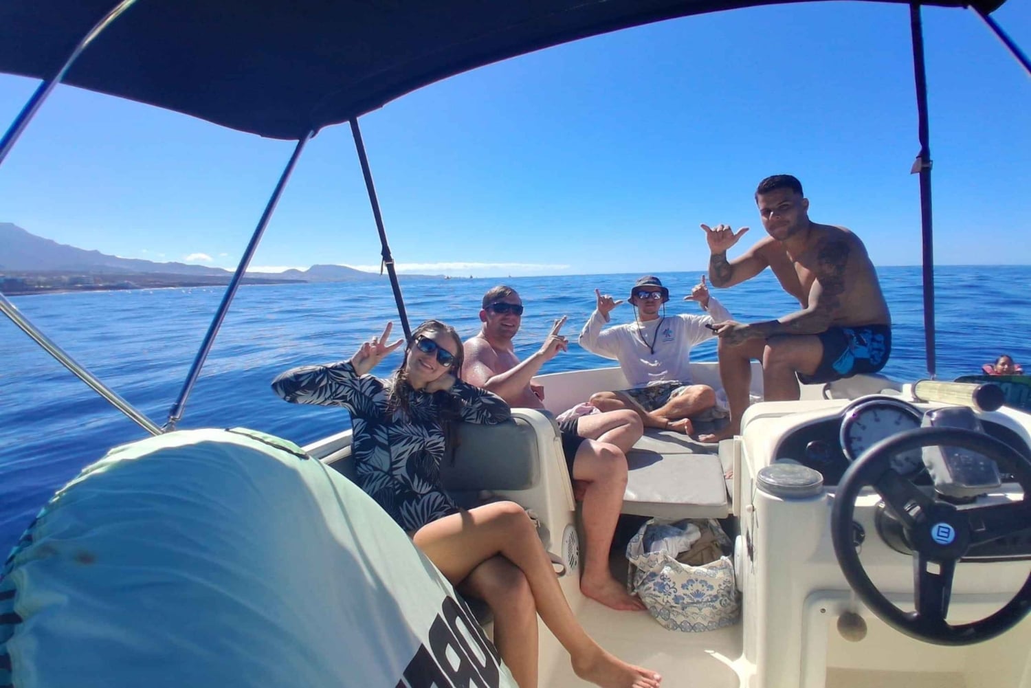 Tenerife: Boat Tour with Wakeboarding and Snorkeling