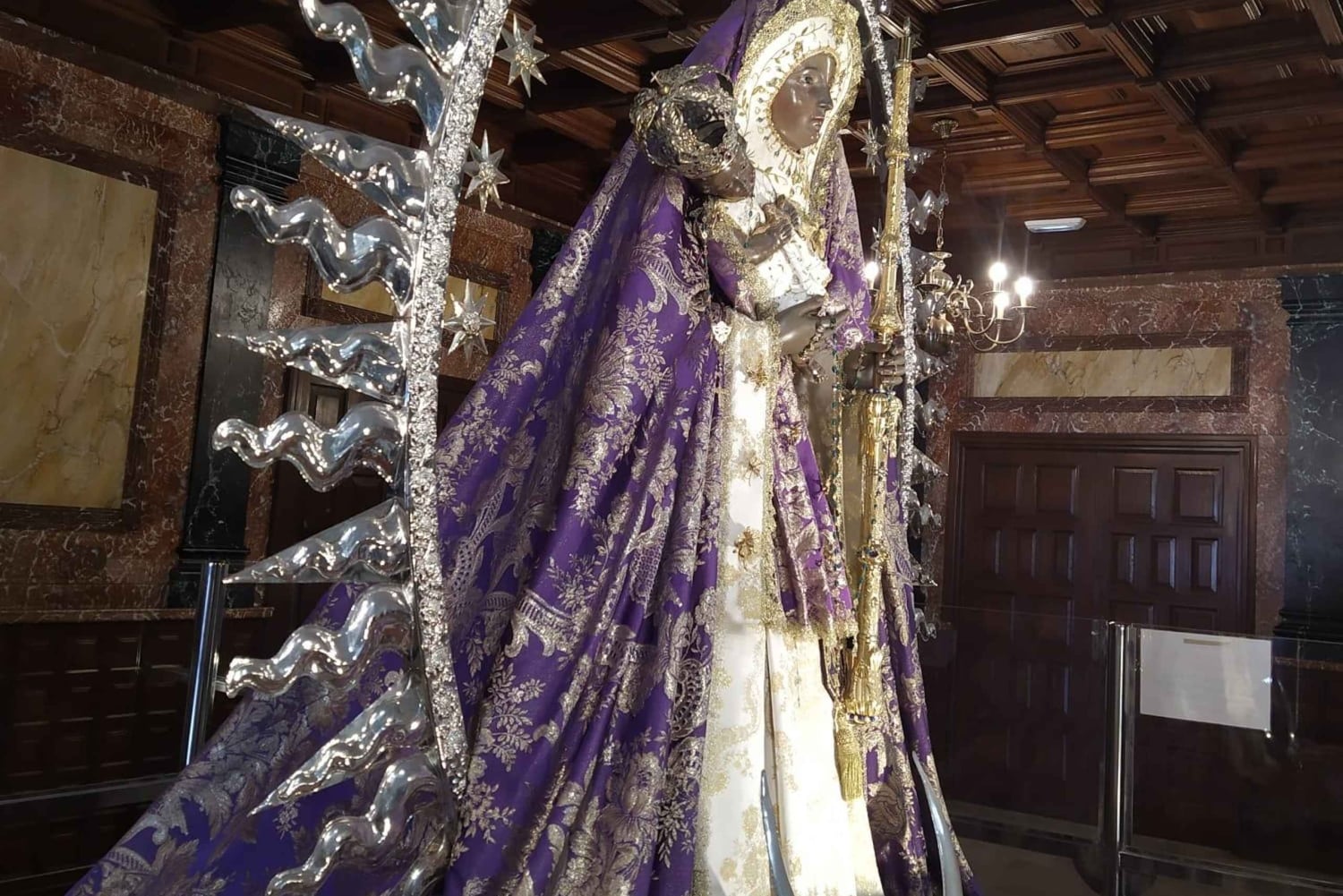 Tenerife: Candelaria Walking Tour with Basilica Visit