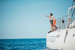 Tenerife: Catamaran Cruise with Brunch and Unlimited Drinks