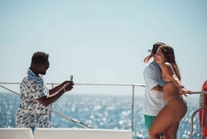 Tenerife: Catamaran Cruise with Brunch and Unlimited Drinks