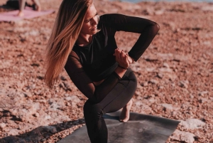 Teneriffa: Yoga, meditation och cava-upplevelse vid klippan