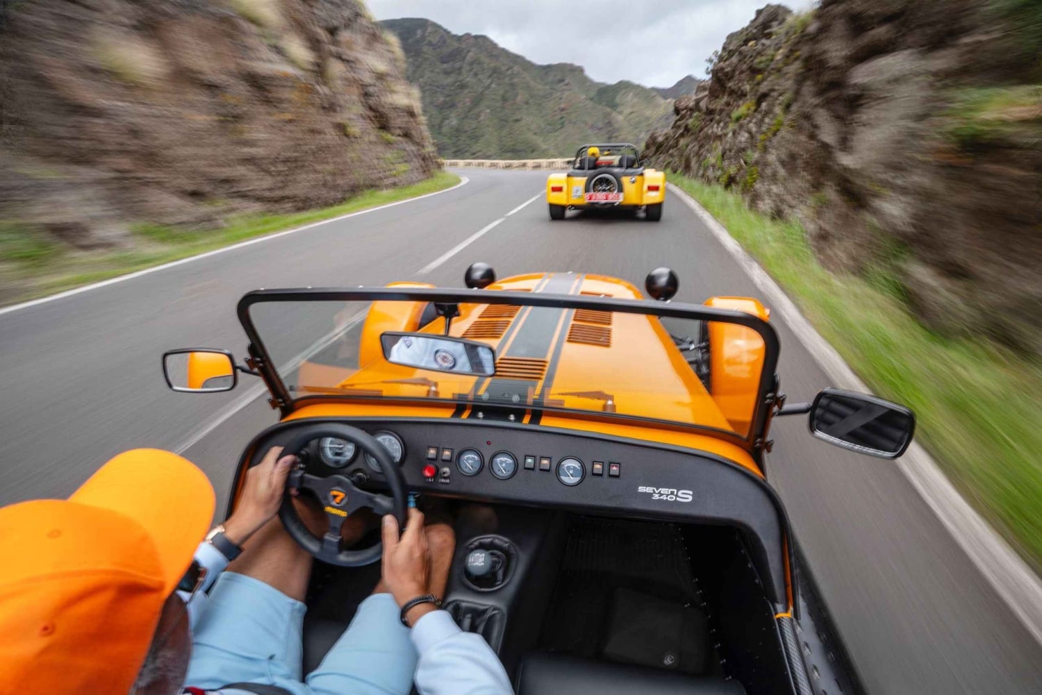 Tenerife: Descubrimiento de la isla en Caterham Lotus 7