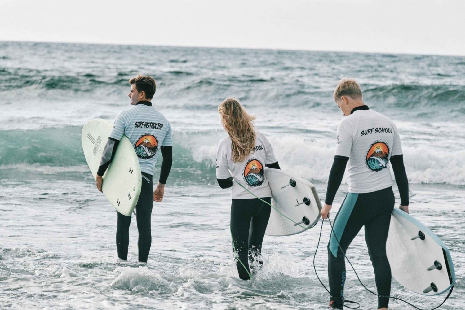 Tenerife: Clase de surf en grupo coge tu ola in Tenerife