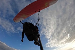 Teneryfa: Paralotniarstwo z przewodnikiem dla początkujących z odbiorem i dowozem