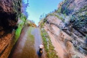 Tenerife: Experiencia guiada de barranquismo en Los Arcos